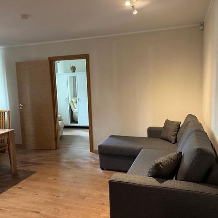 Dikol Two-Room Apartment-Self Check-In & Free Parking Near City Center Ταλίν Εξωτερικό φωτογραφία
